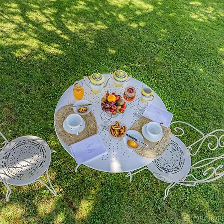 לינה וארוחת בוקר Ostal Cassinia Cassagne